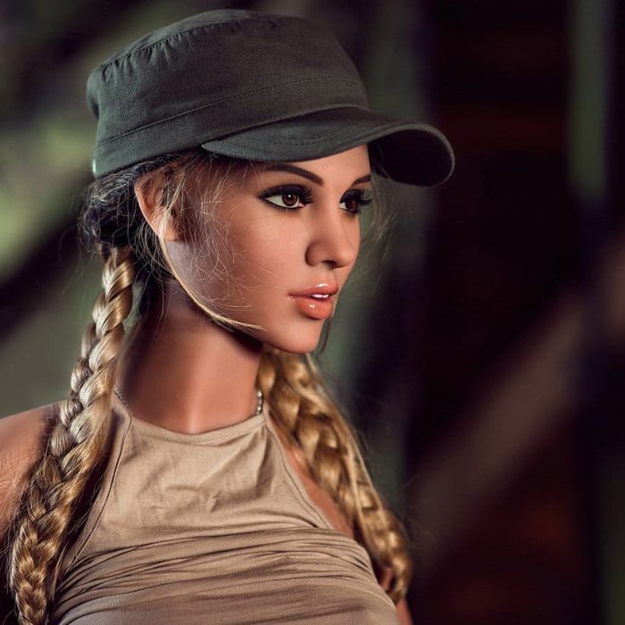 Секс-лялька Nataly з довгими косичками